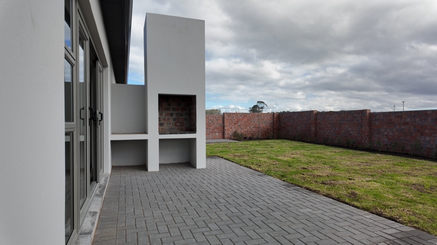 3 Bedroom Property for Sale in Stilbaai Wes Western Cape